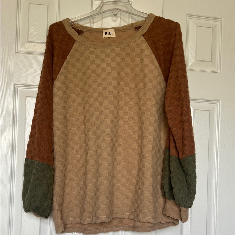 BiBi Women's Checkered Sweater - Tan, Brown, Green